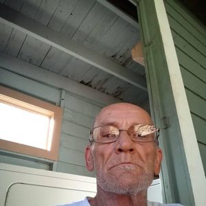 Meet your Posher, Darrell